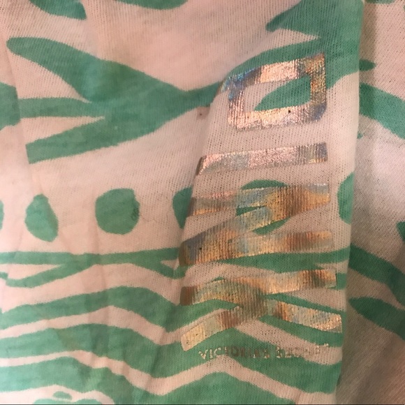 Pink VS tank top. Low back - Picture 4 of 5